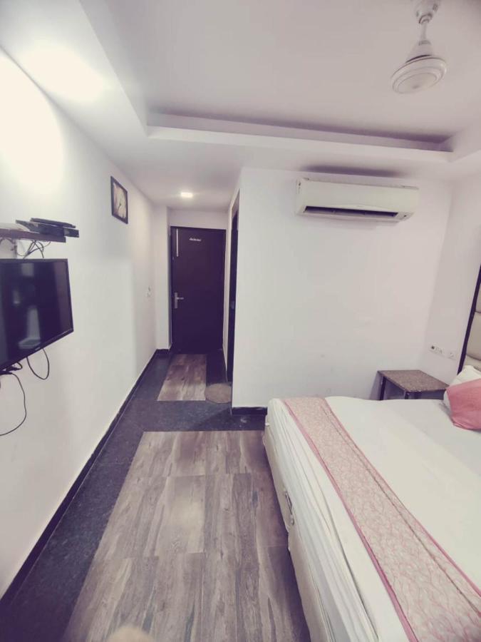 Hotel Saya Deluxe Near New Delhi Railway Station ' 외부 사진