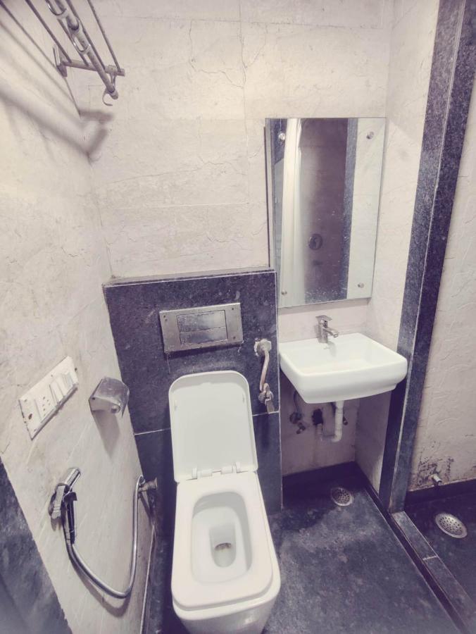 Hotel Saya Deluxe Near New Delhi Railway Station ' 외부 사진