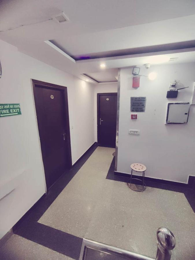 Hotel Saya Deluxe Near New Delhi Railway Station ' 외부 사진