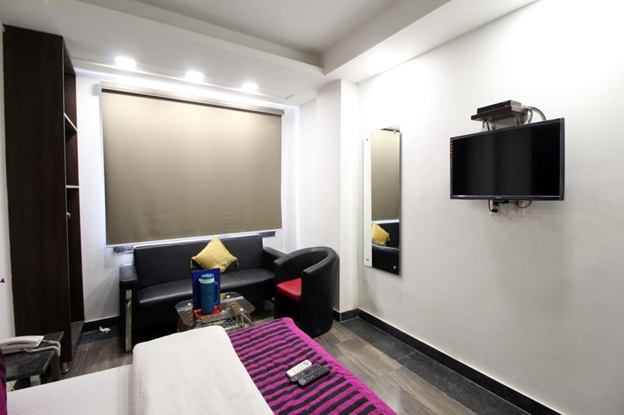 Hotel Saya Deluxe Near New Delhi Railway Station ' 외부 사진